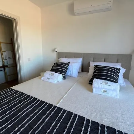 Lobos Фермерский дом